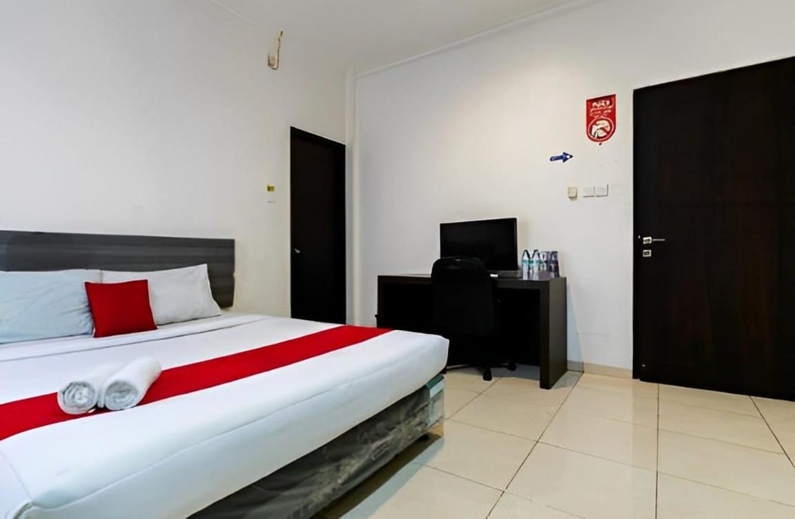 Pondok Inap Shofwa 2 Hotel Surabaia Exterior foto